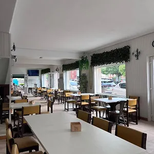 Hosteria Somo Somo